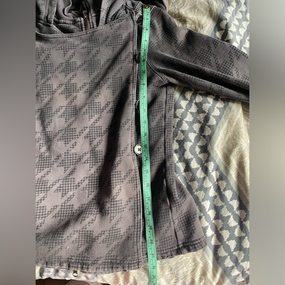 Hoodie - Picture 6 of 8